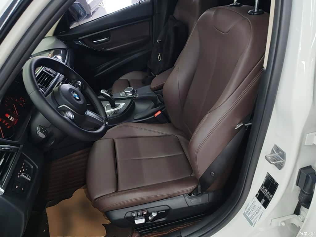 BMW 3 Series, 2018 22