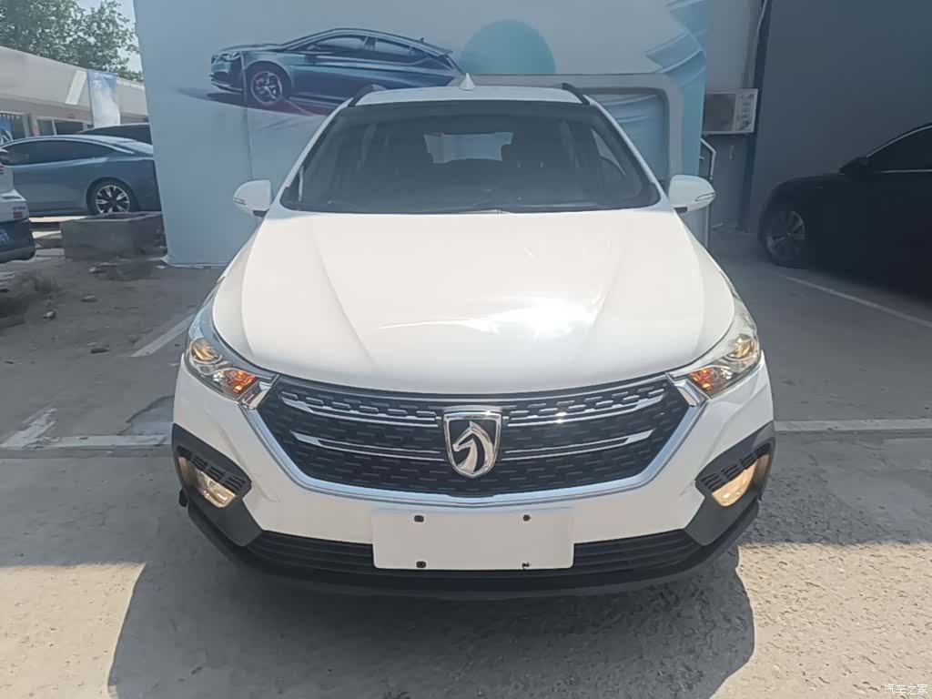 Wuling 310W, 2020 3