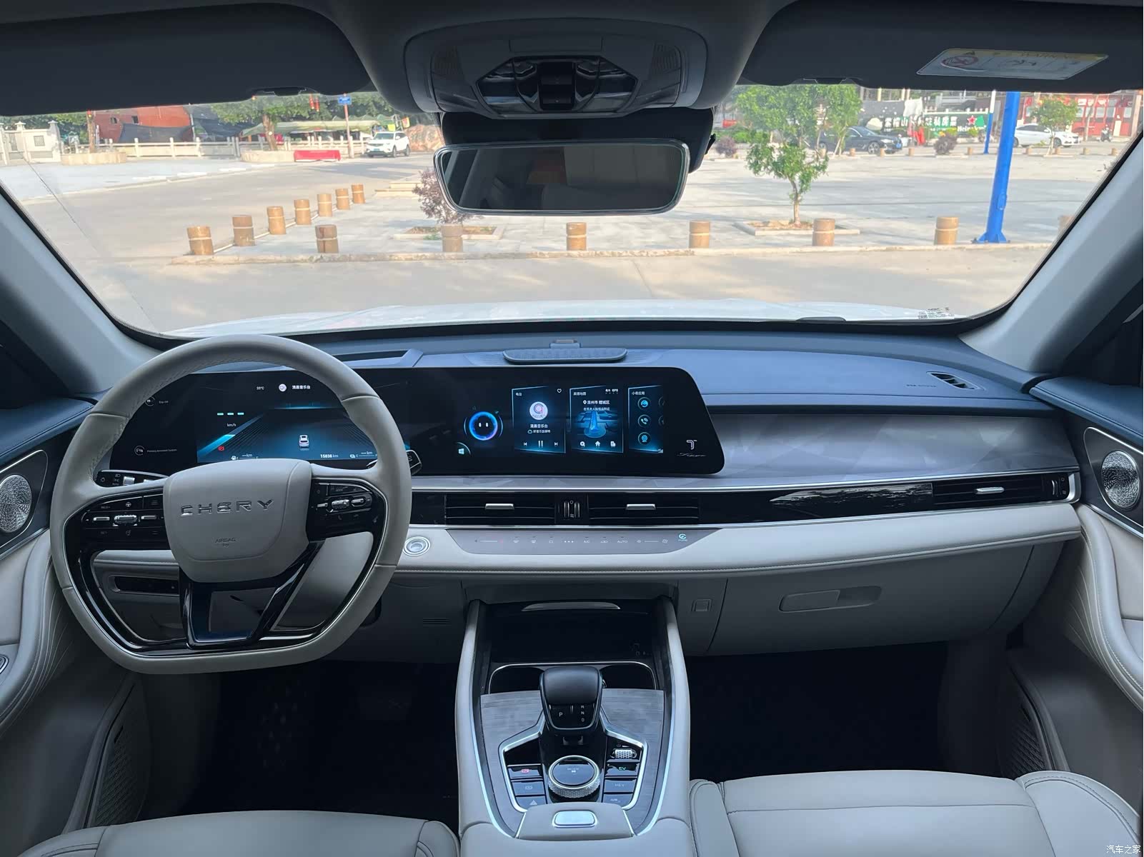 Chery Tiggo 8, 2023 все фото
