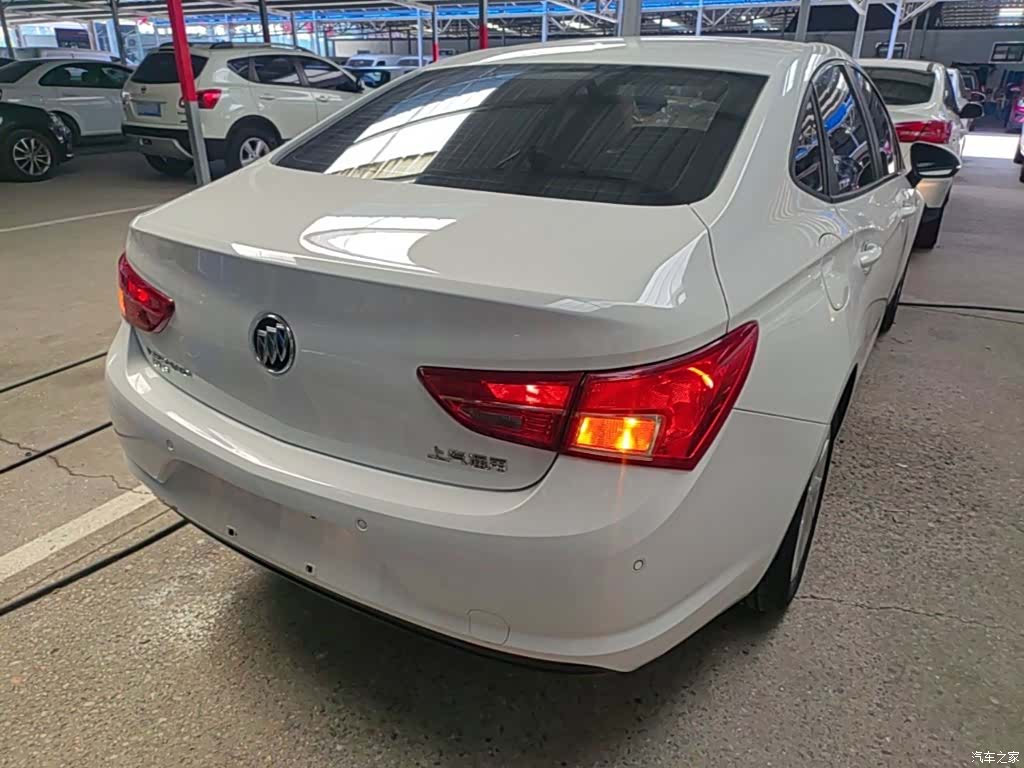 Buick Verano, 2019 7