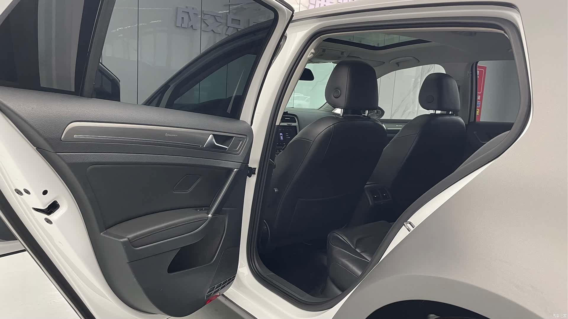 Volkswagen Golf, 2014 11