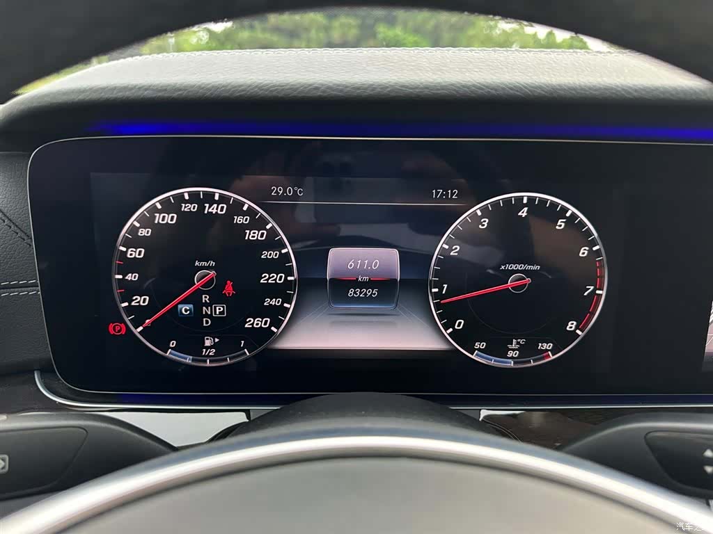 Mercedes-Benz E-Class, 2017 11