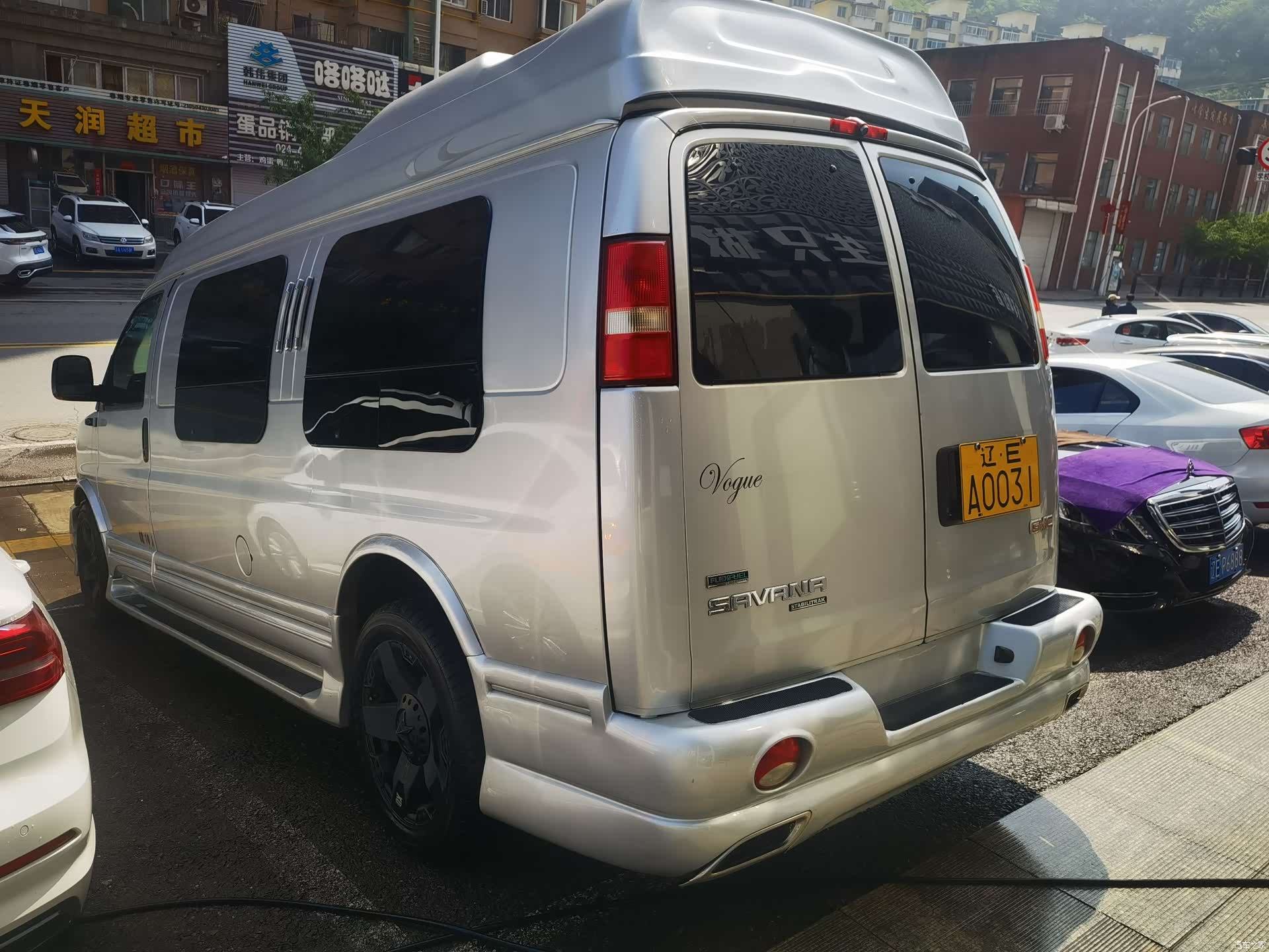 GMC SAVANA, 2012 4
