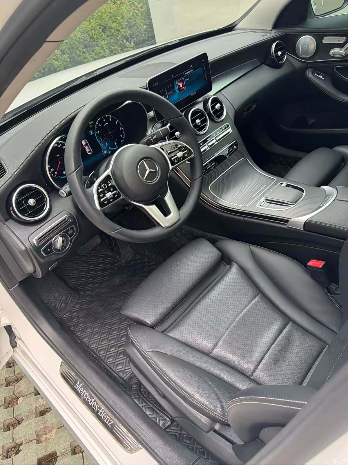Mercedes-Benz C-Class, 2019 4