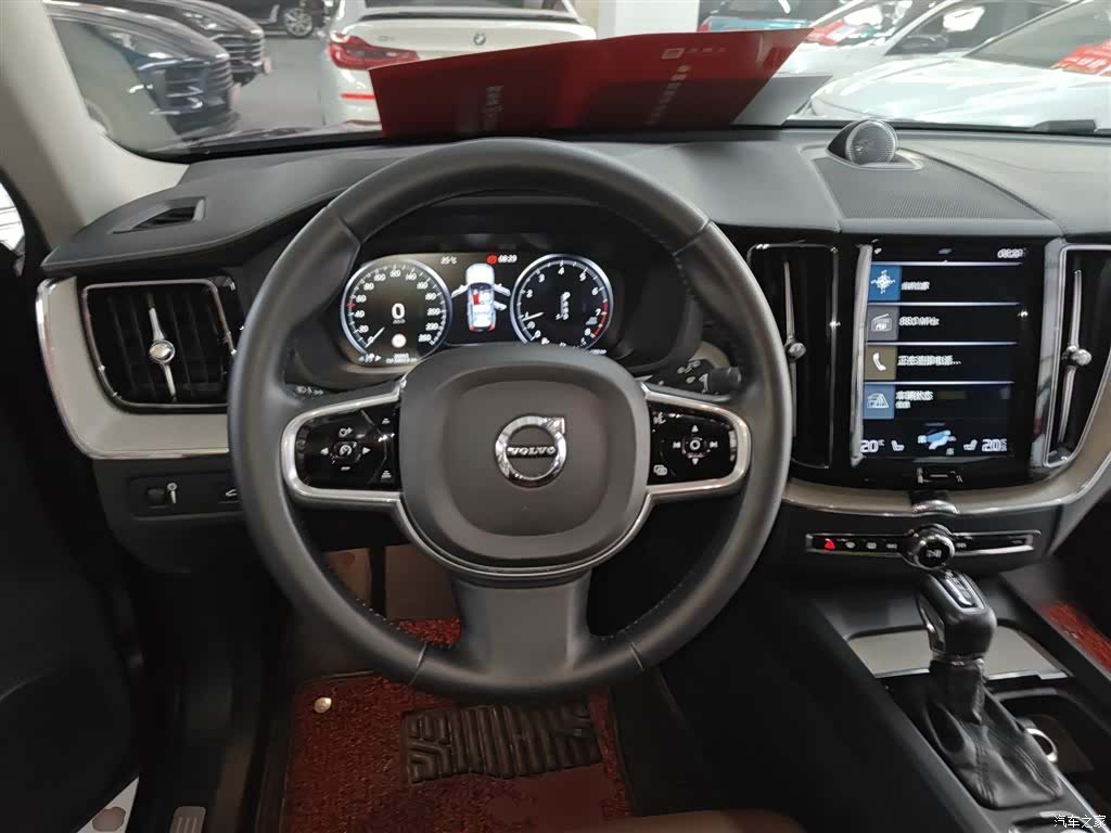 Volvo XC60, 2018 7