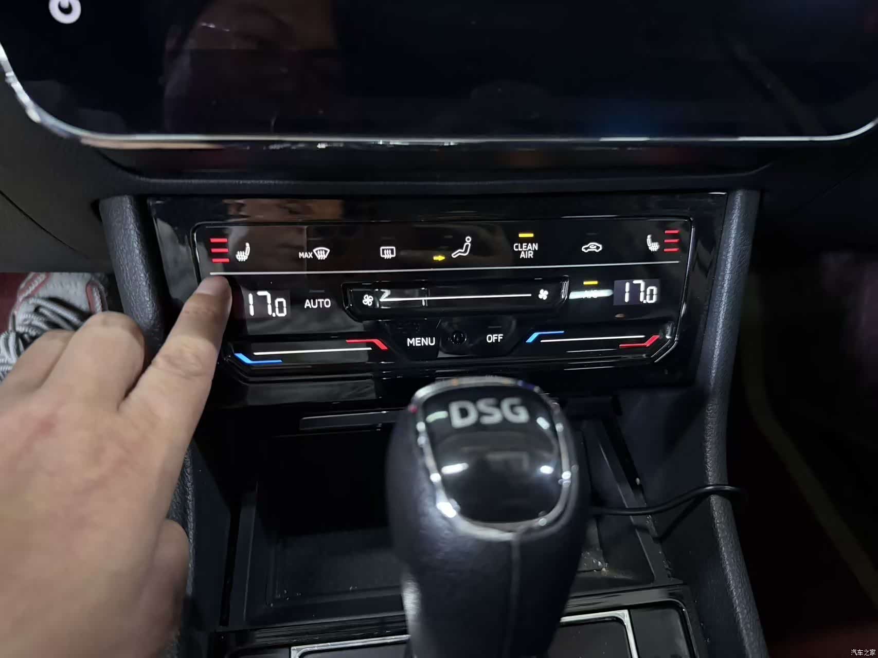 Skoda Superb, 2023 3
