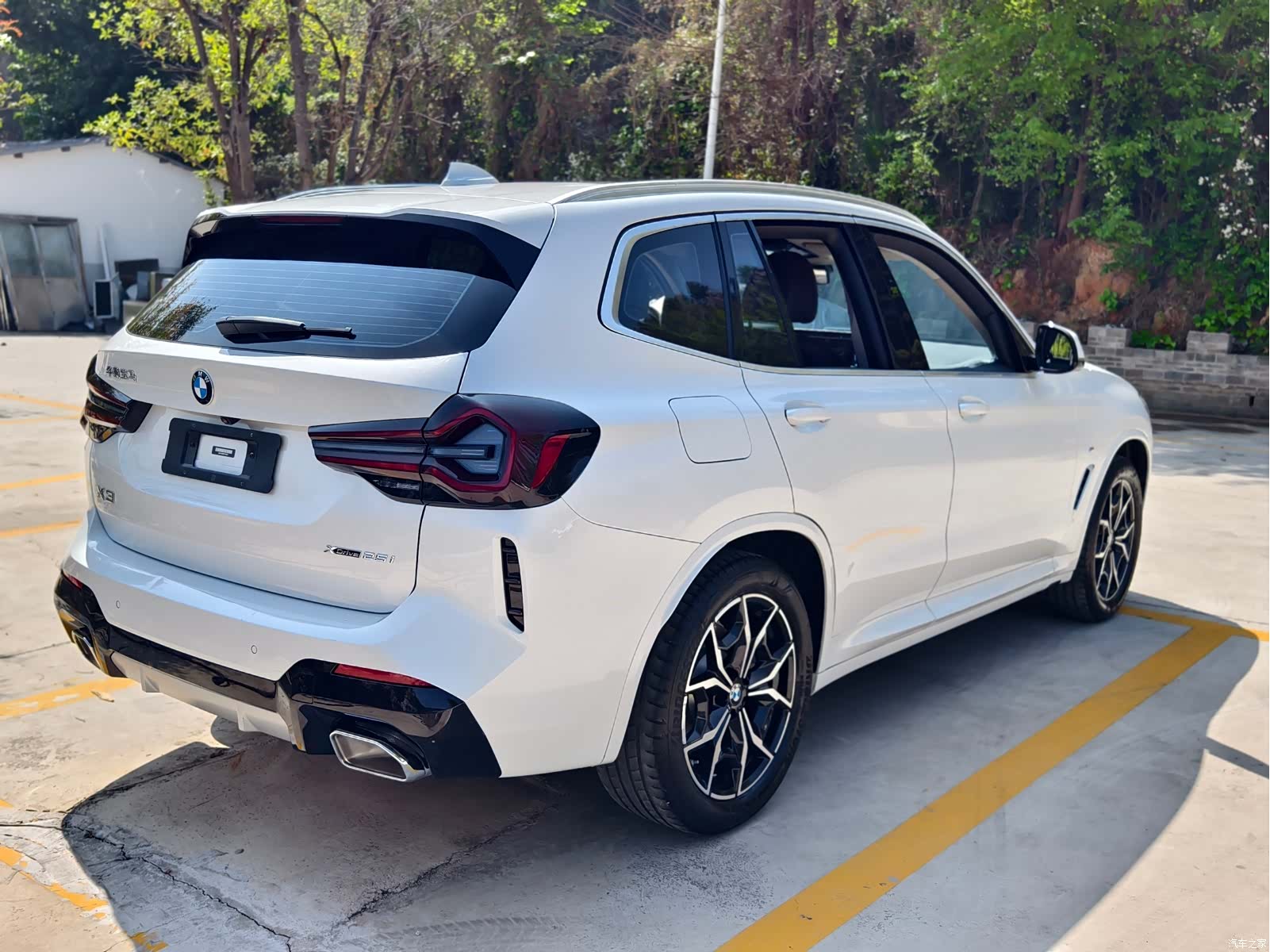 BMW X3, 2023 все фото