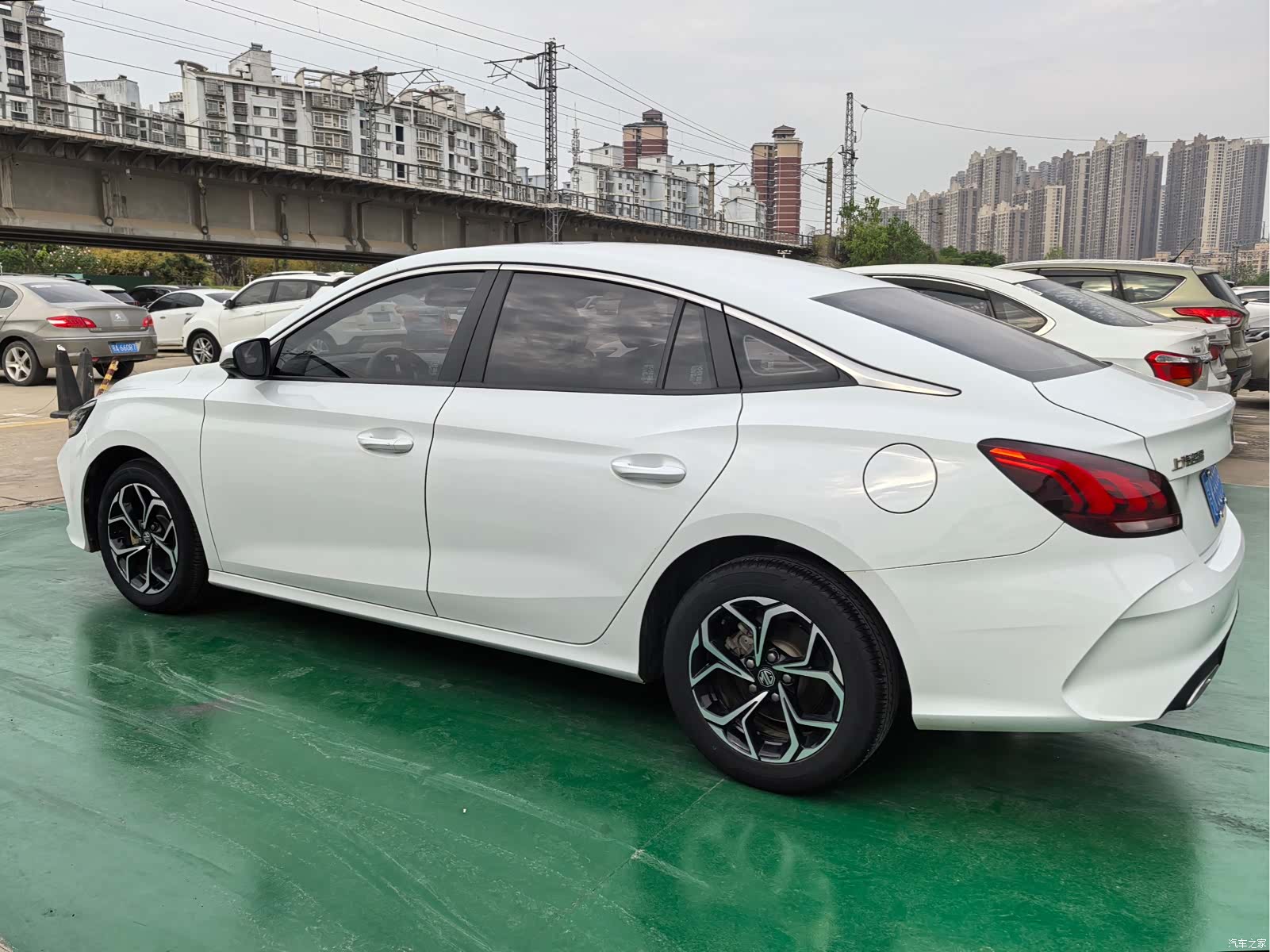 MG MG5, 2020 4