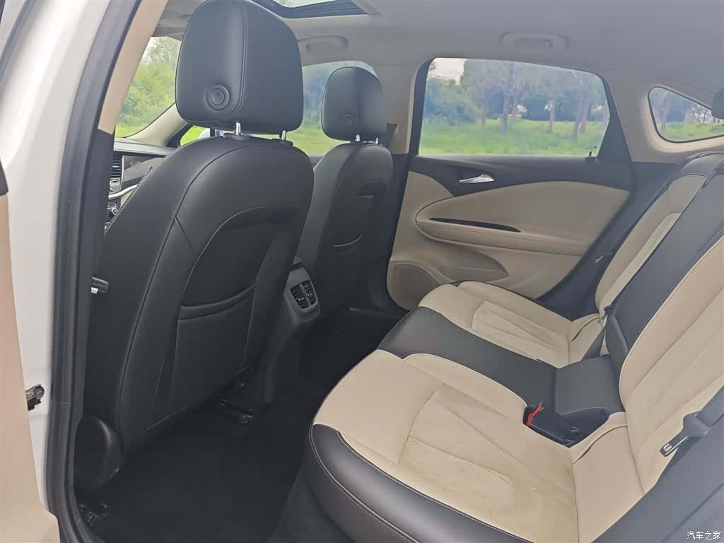 Buick Verano, 2019 11