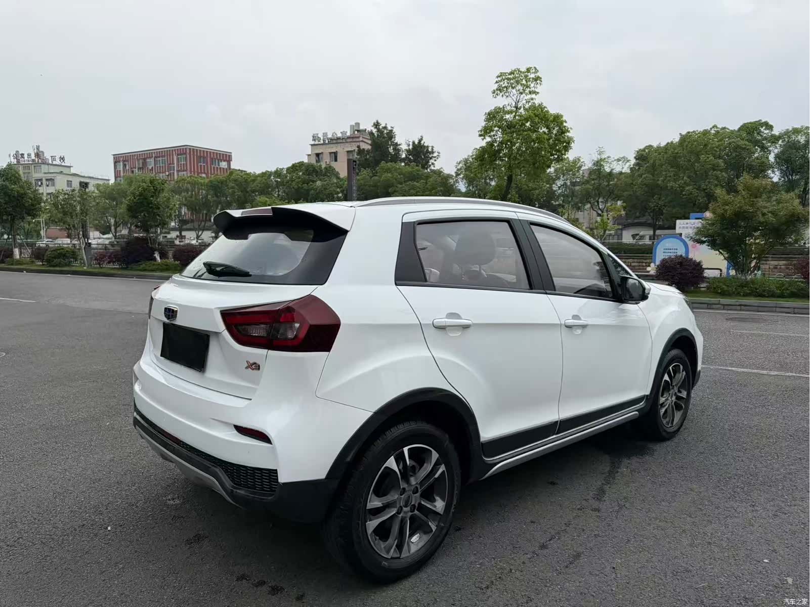 Geely X3, 2020 6