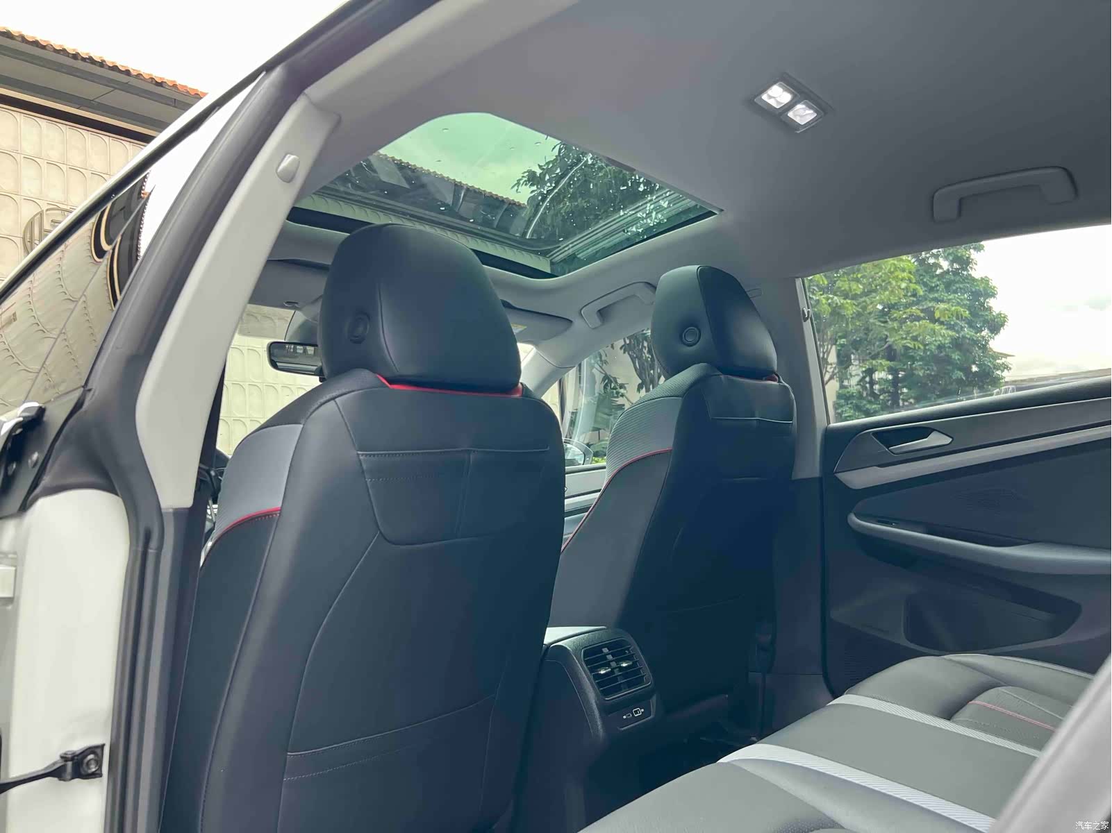 Volkswagen Lamando, 2024 12