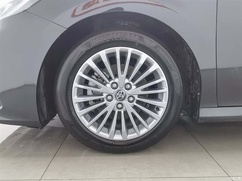 Toyota Camry, 2025 17