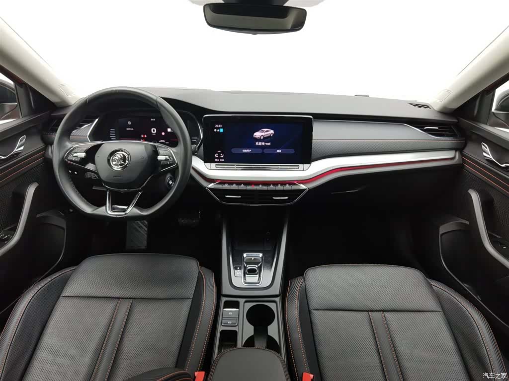 Skoda Octavia, 2021 все фото