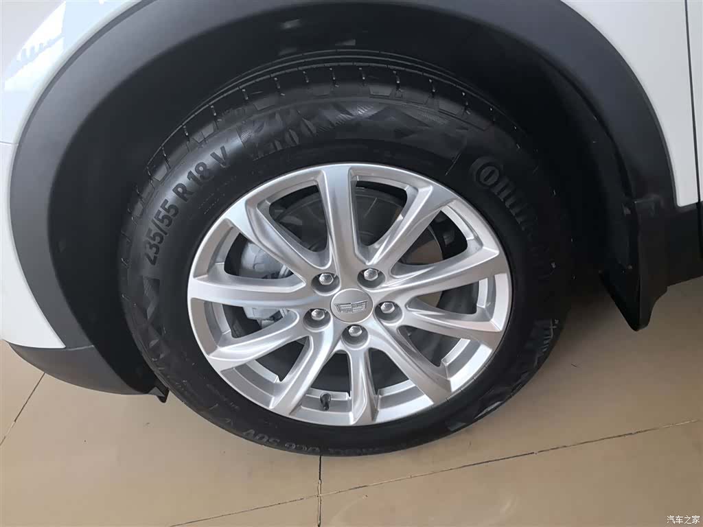 Cadillac XT4, 2022 25