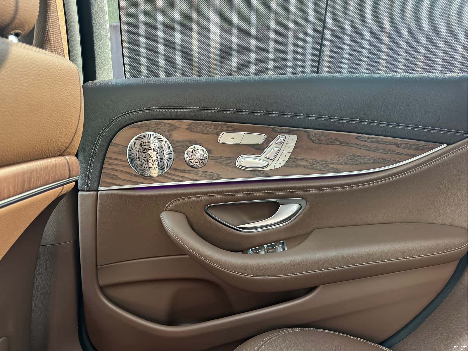 Mercedes-Benz E-Class, 2022 15
