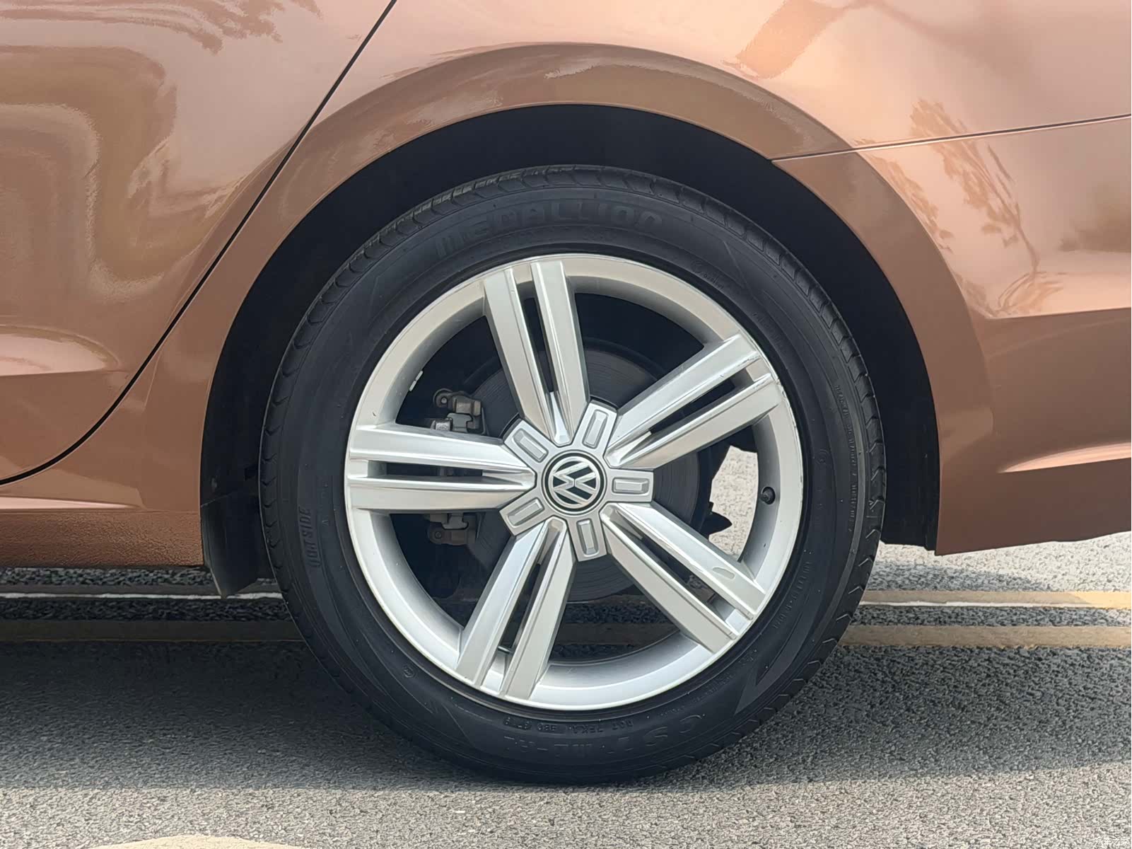 Volkswagen Lamando, 2016 22