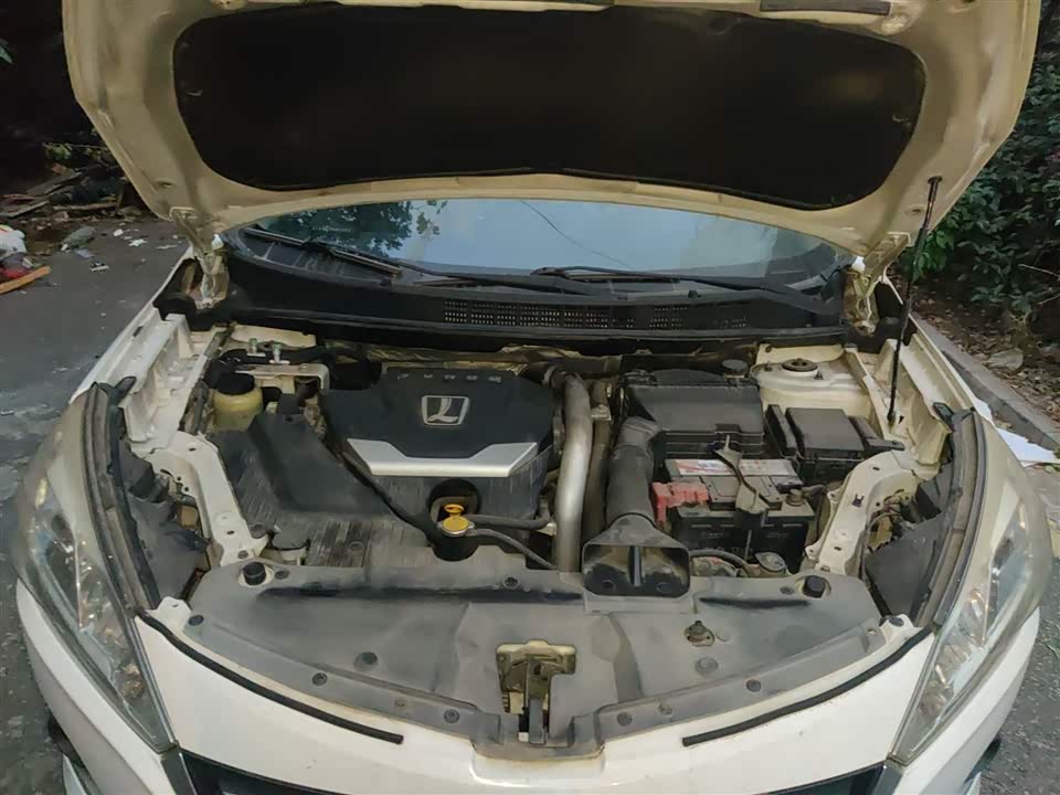 Luxgen Excellent 6 SUV