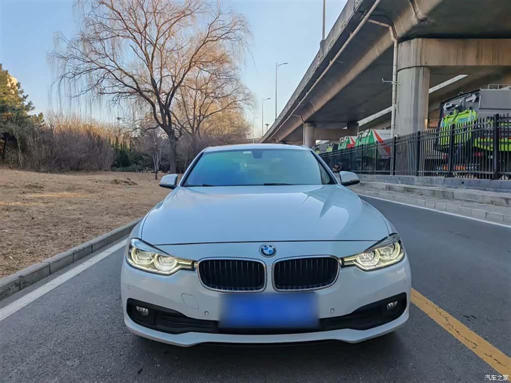 BMW 3 Series, 2016 24