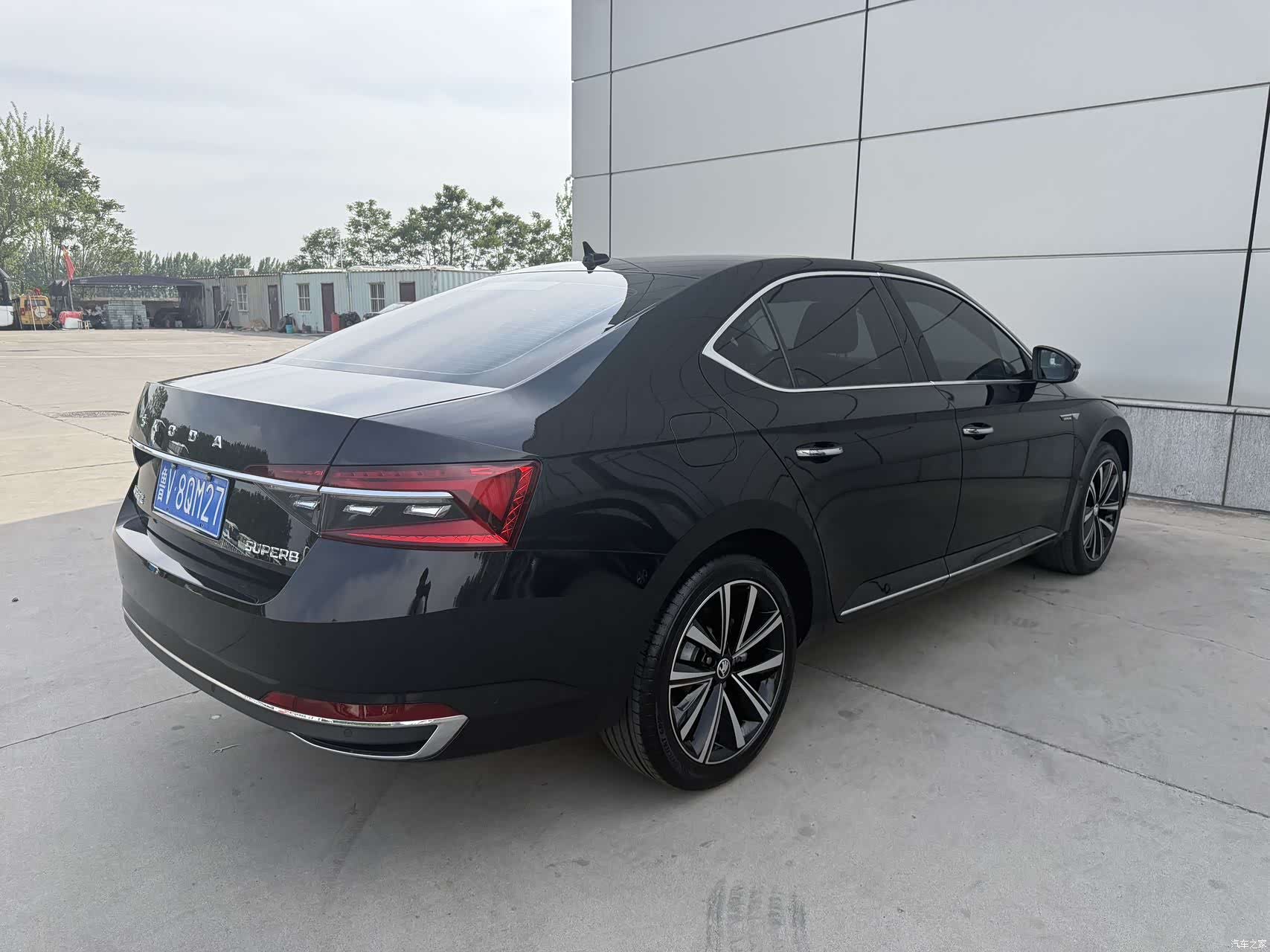 Skoda Superb, 2023 все фото