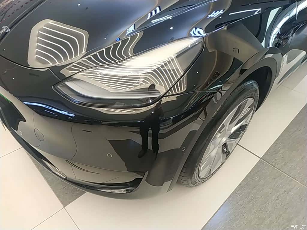 Tesla Model Y, 2023 24