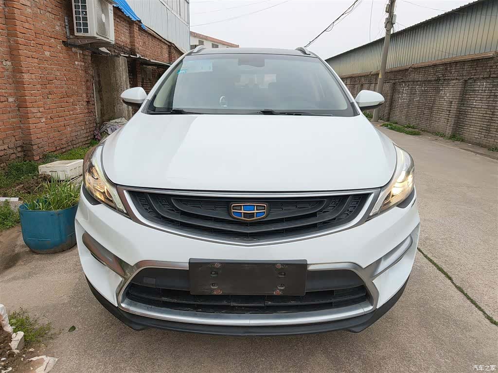 Geely Emgrand, 2018 3
