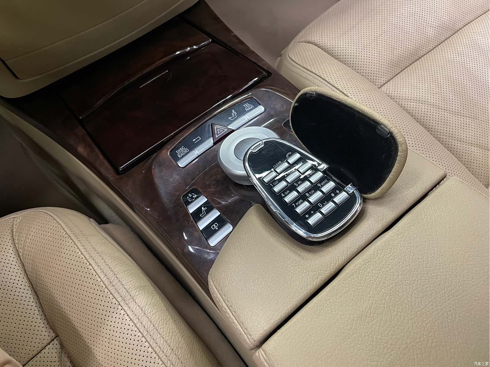 Mercedes-Benz S-Class, 2010 22