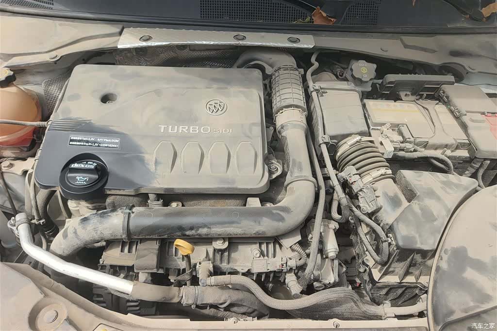 Buick Verano, 2022 10