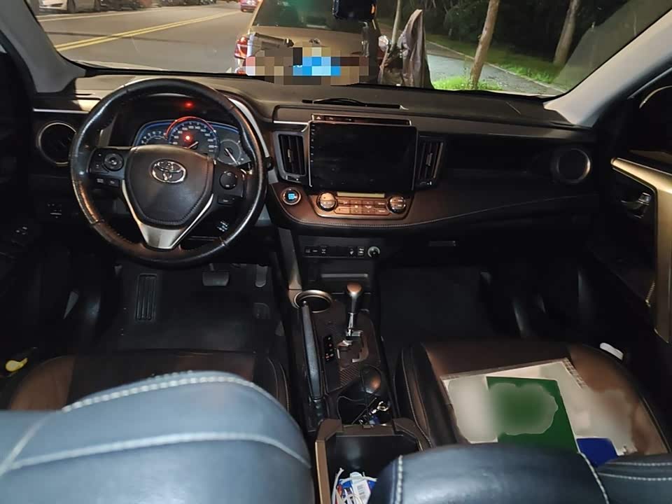 Toyota RAV4 Rongfang