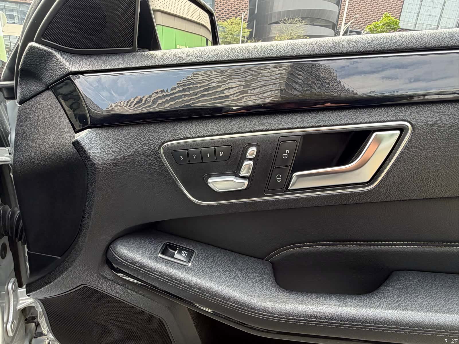 Mercedes-Benz E-Class, 2014 17