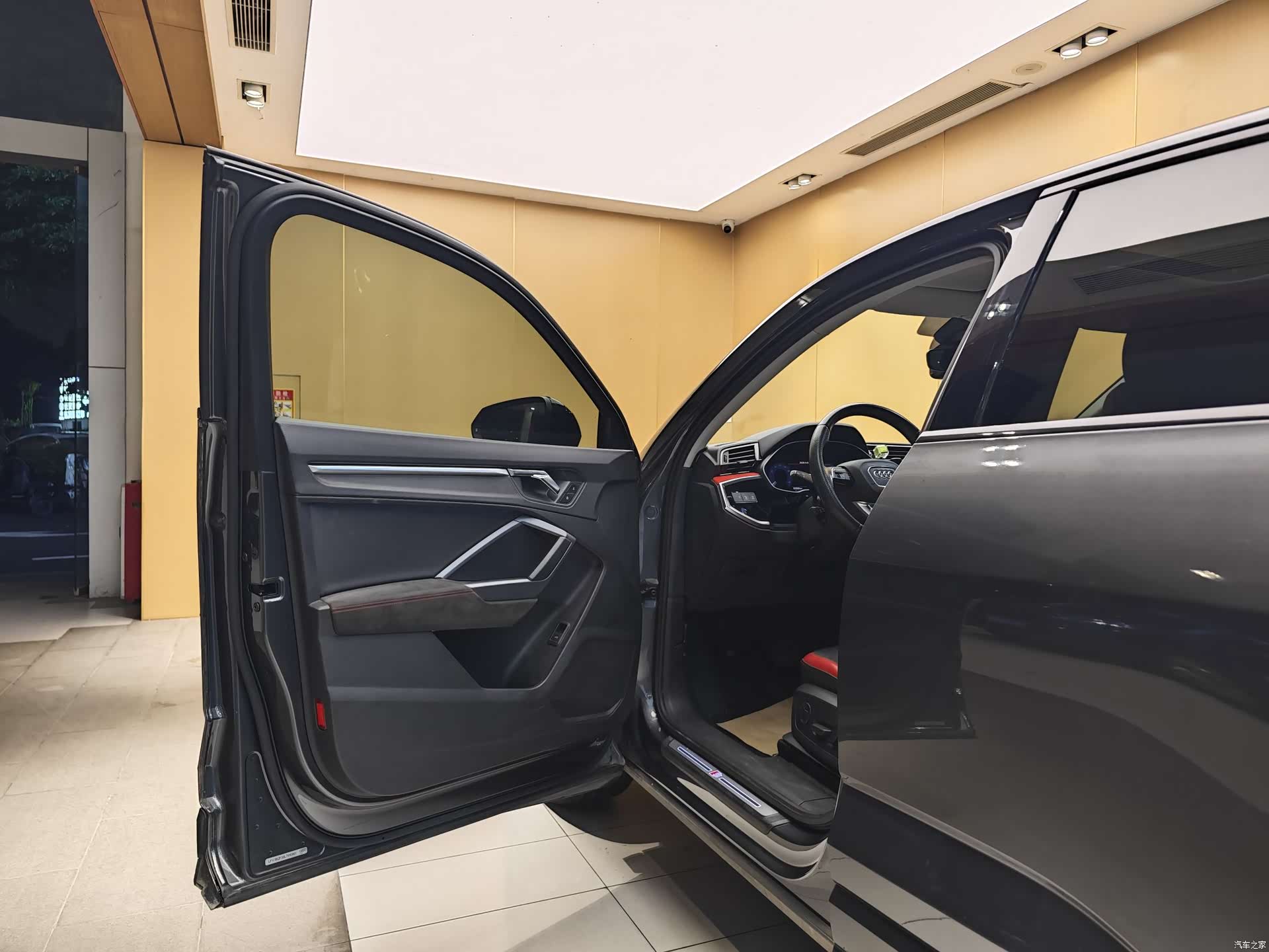 Audi Q3, 2021 8
