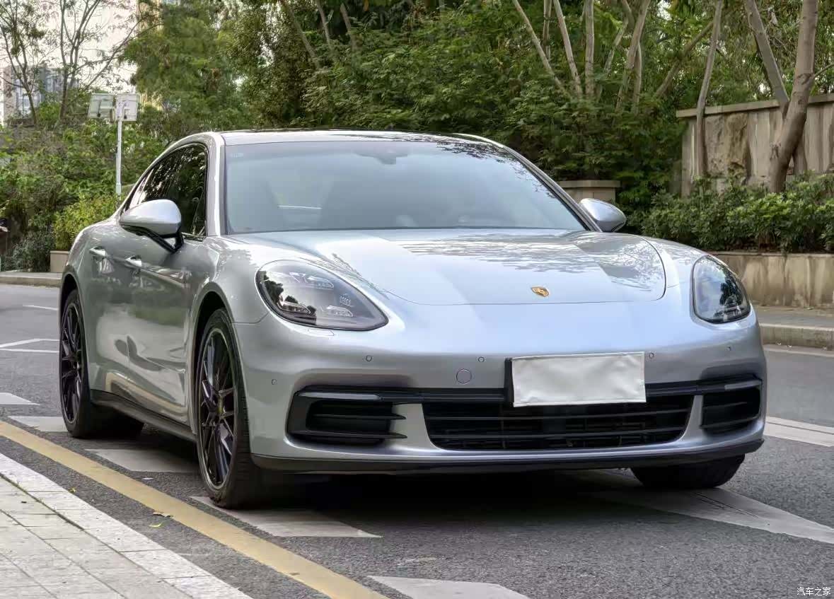 Porsche Panamera, 2017 3