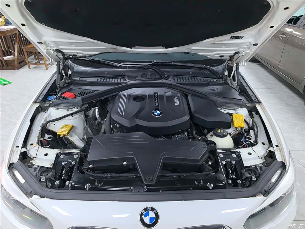 BMW 1 Series, 2019 16