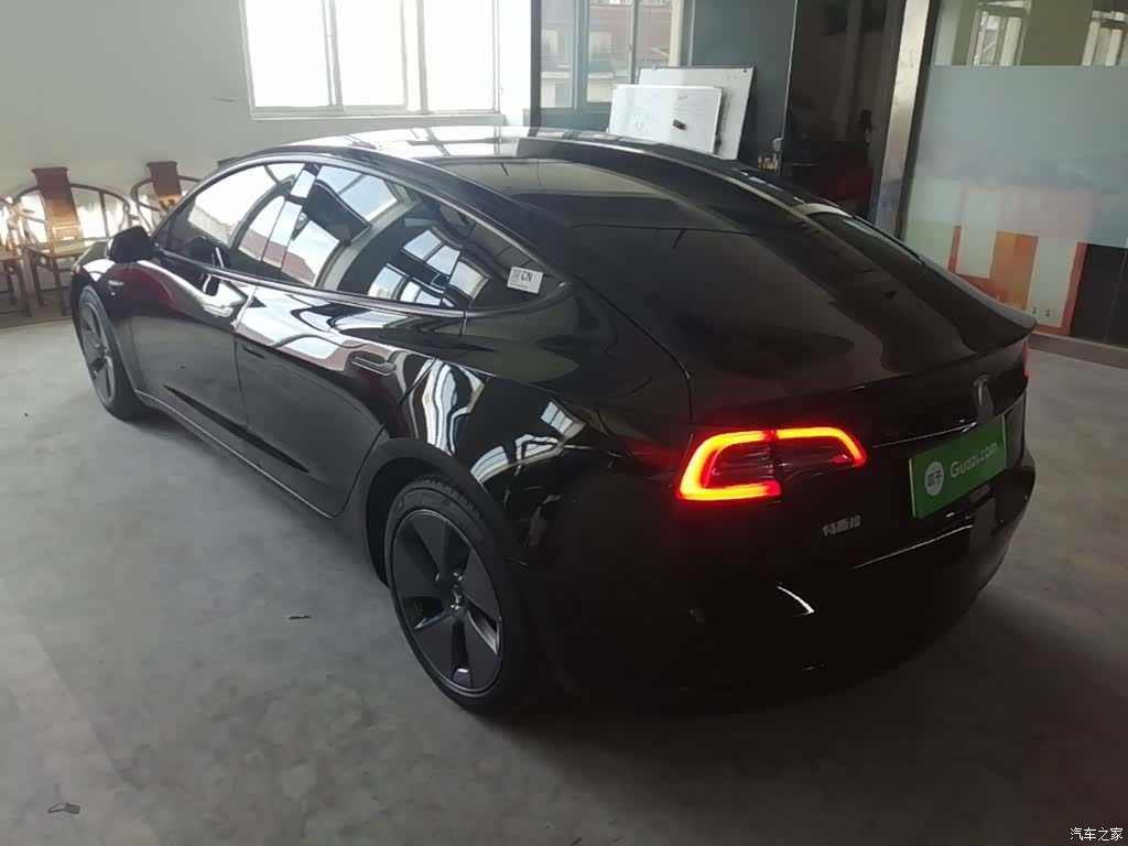 Tesla Model 3, 2023 все фото