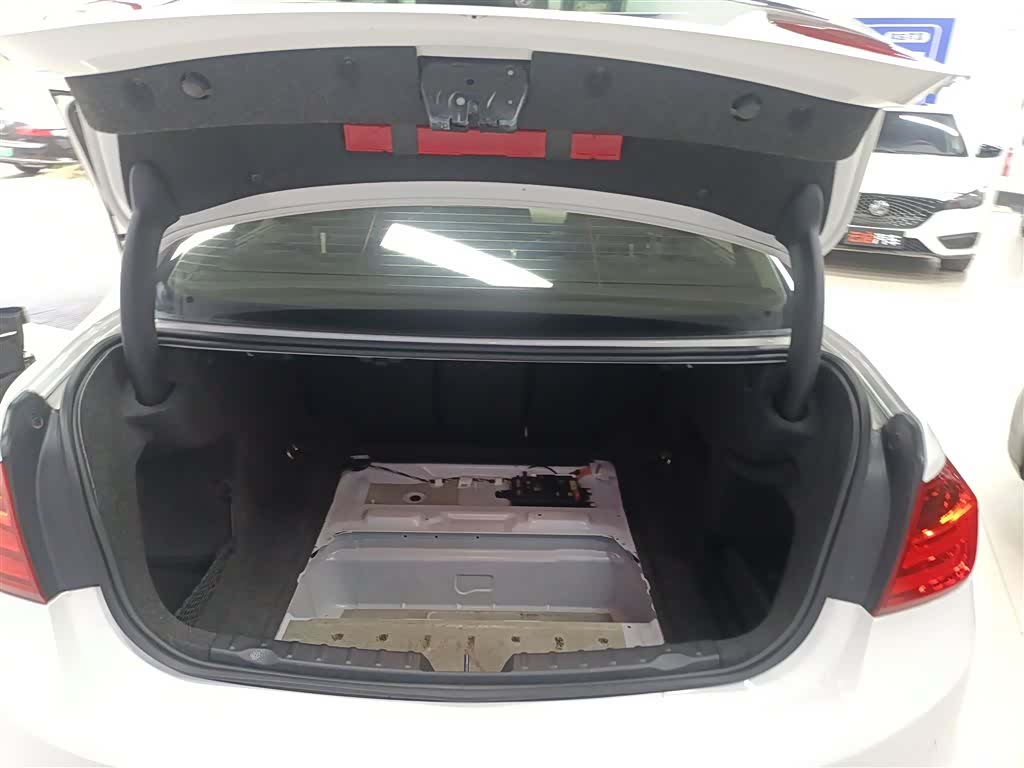 BMW 3 Series, 2015 15