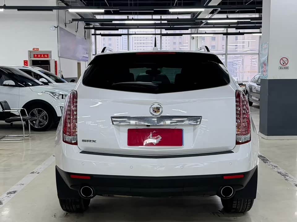 Cadillac SRX