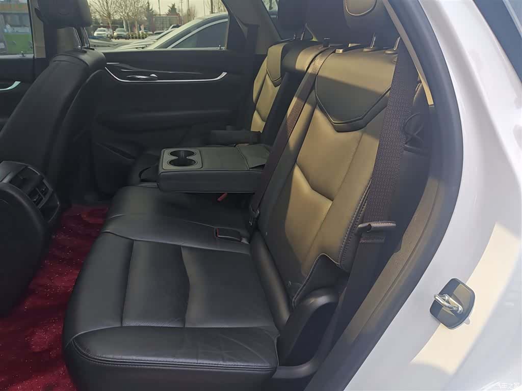 Cadillac XT5, 2018 13