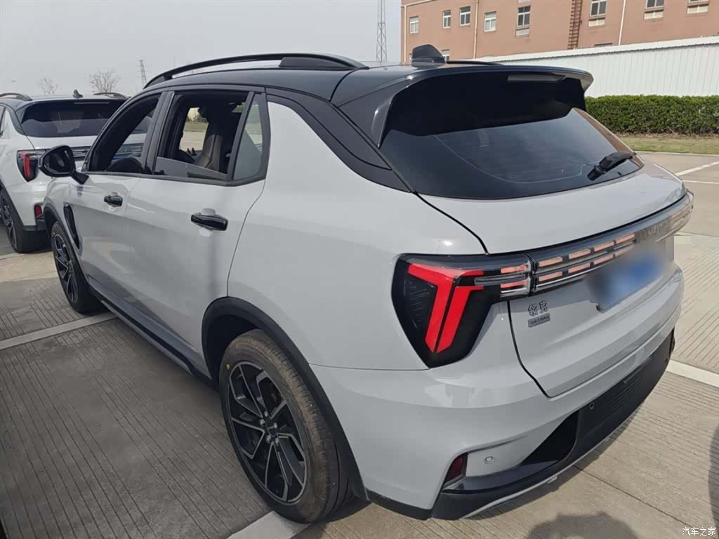 Lynk & Co 01, 2023 23