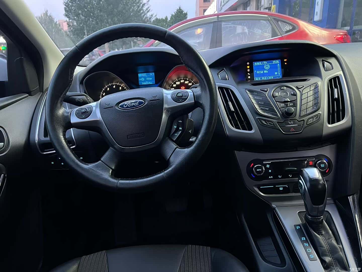 Ford Focus, 2012 7