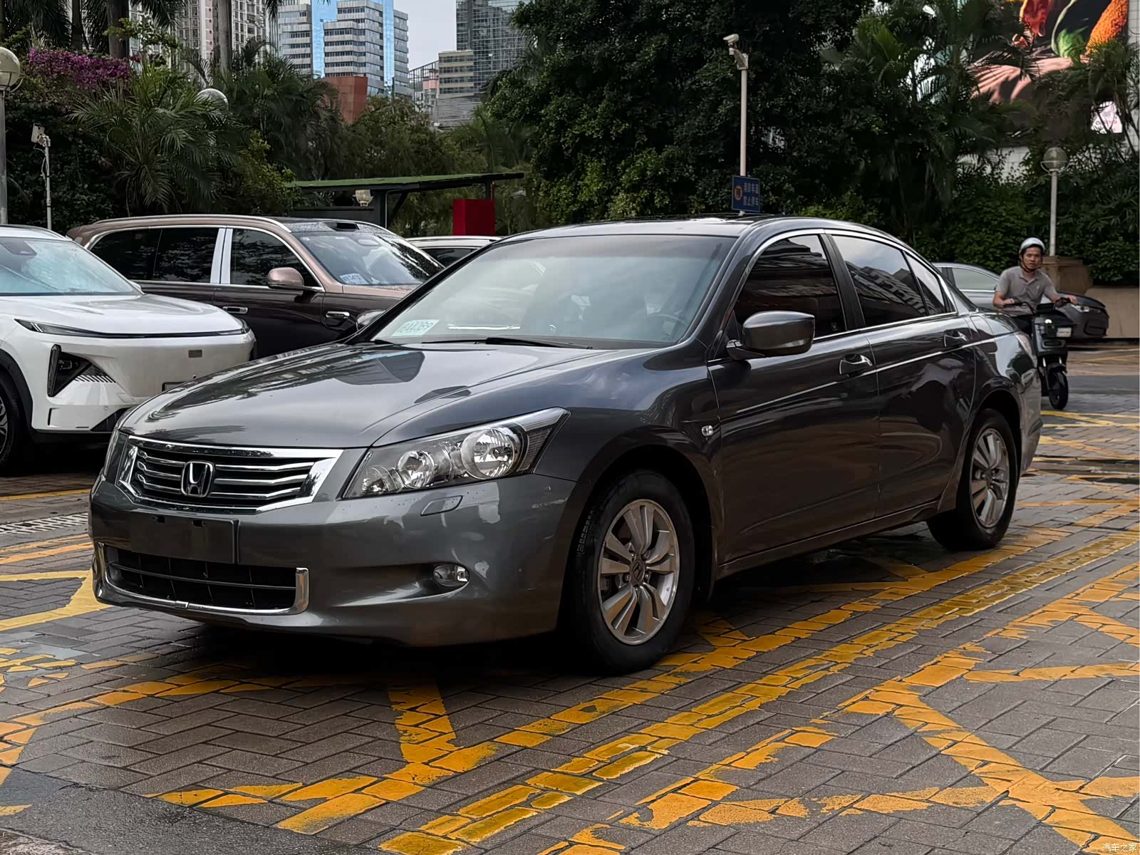 Honda Accord, 2008 3