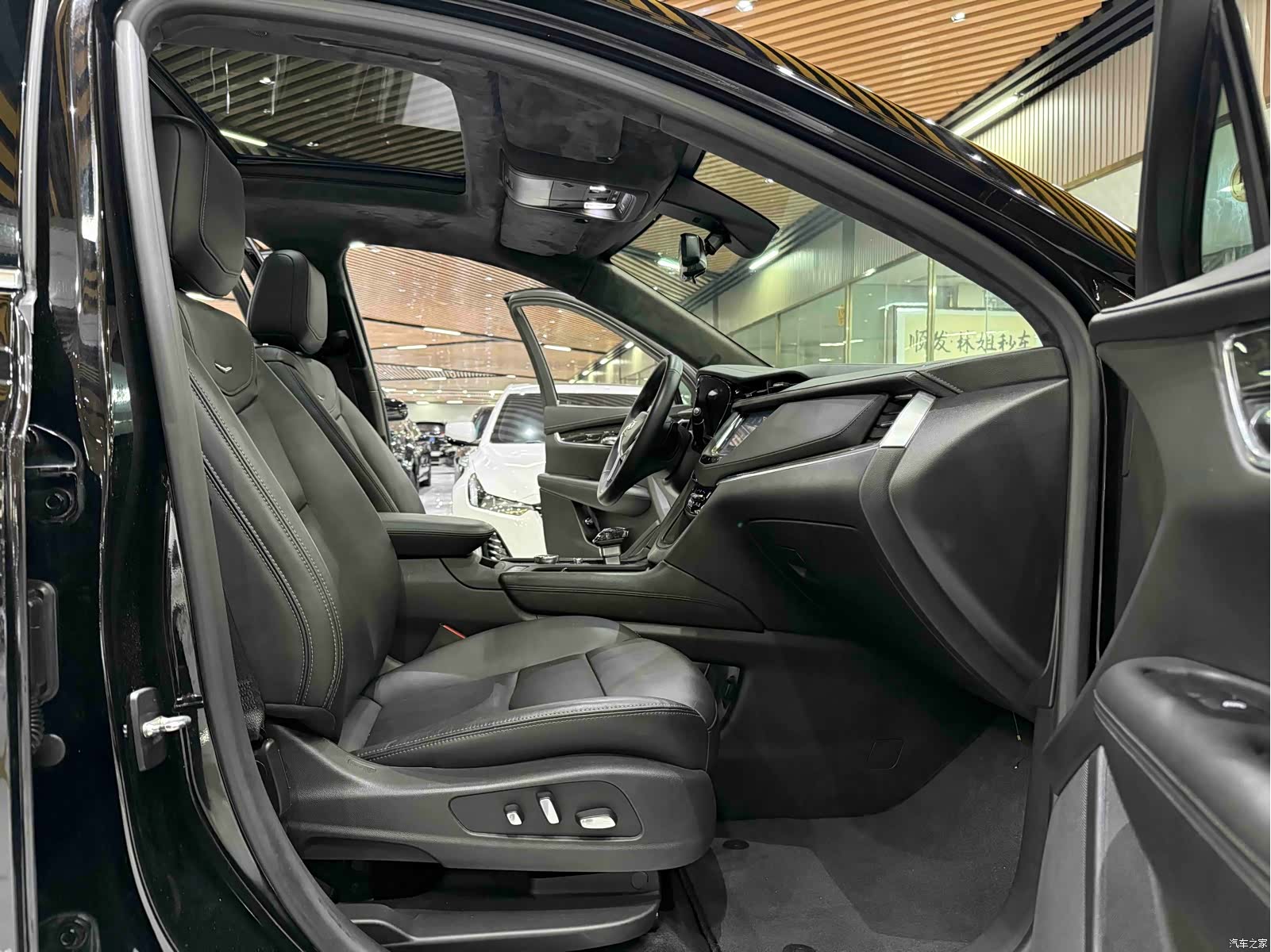 Cadillac XT5, 2019 13