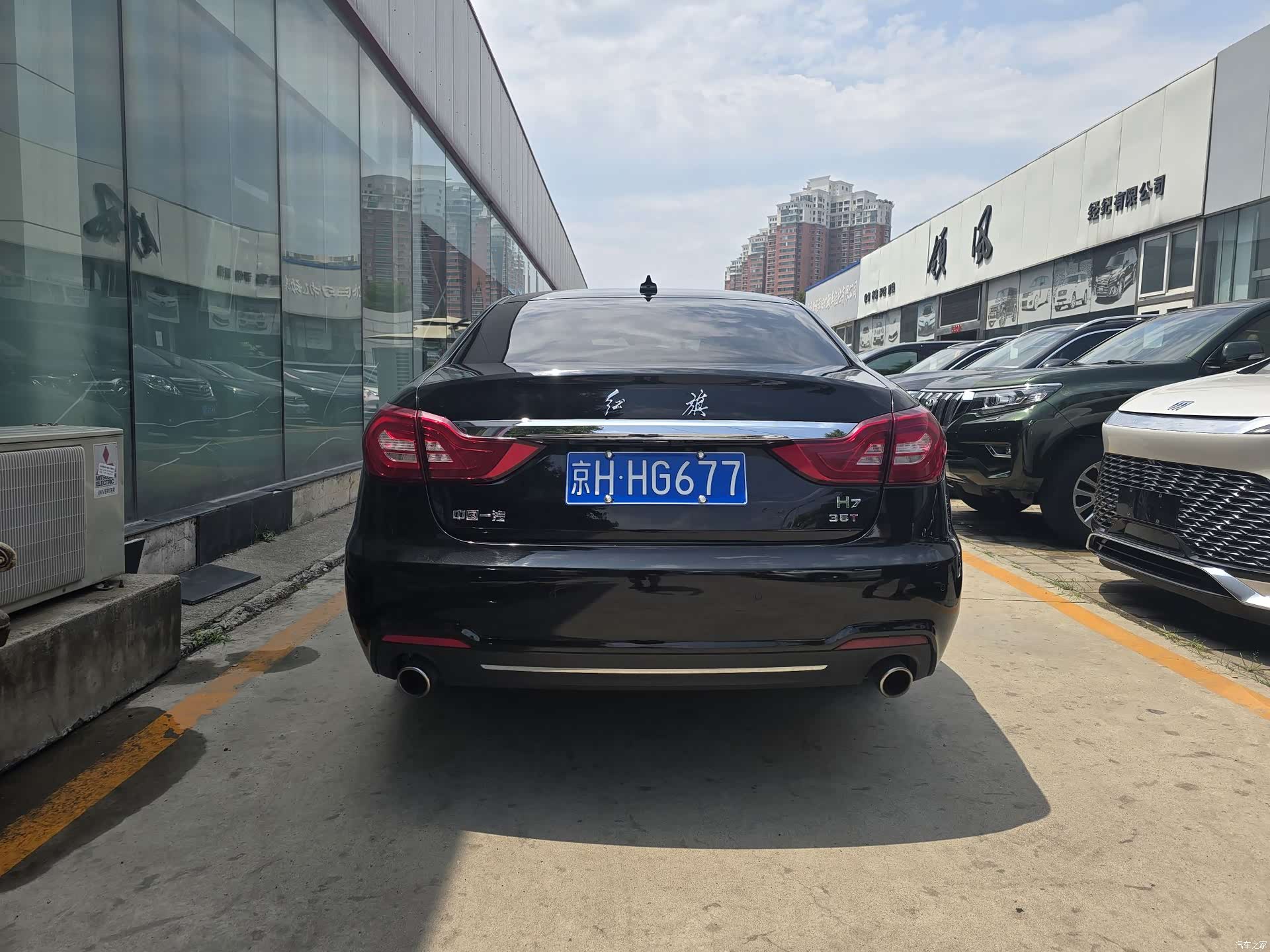 Hongqi H7, 2023 все фото