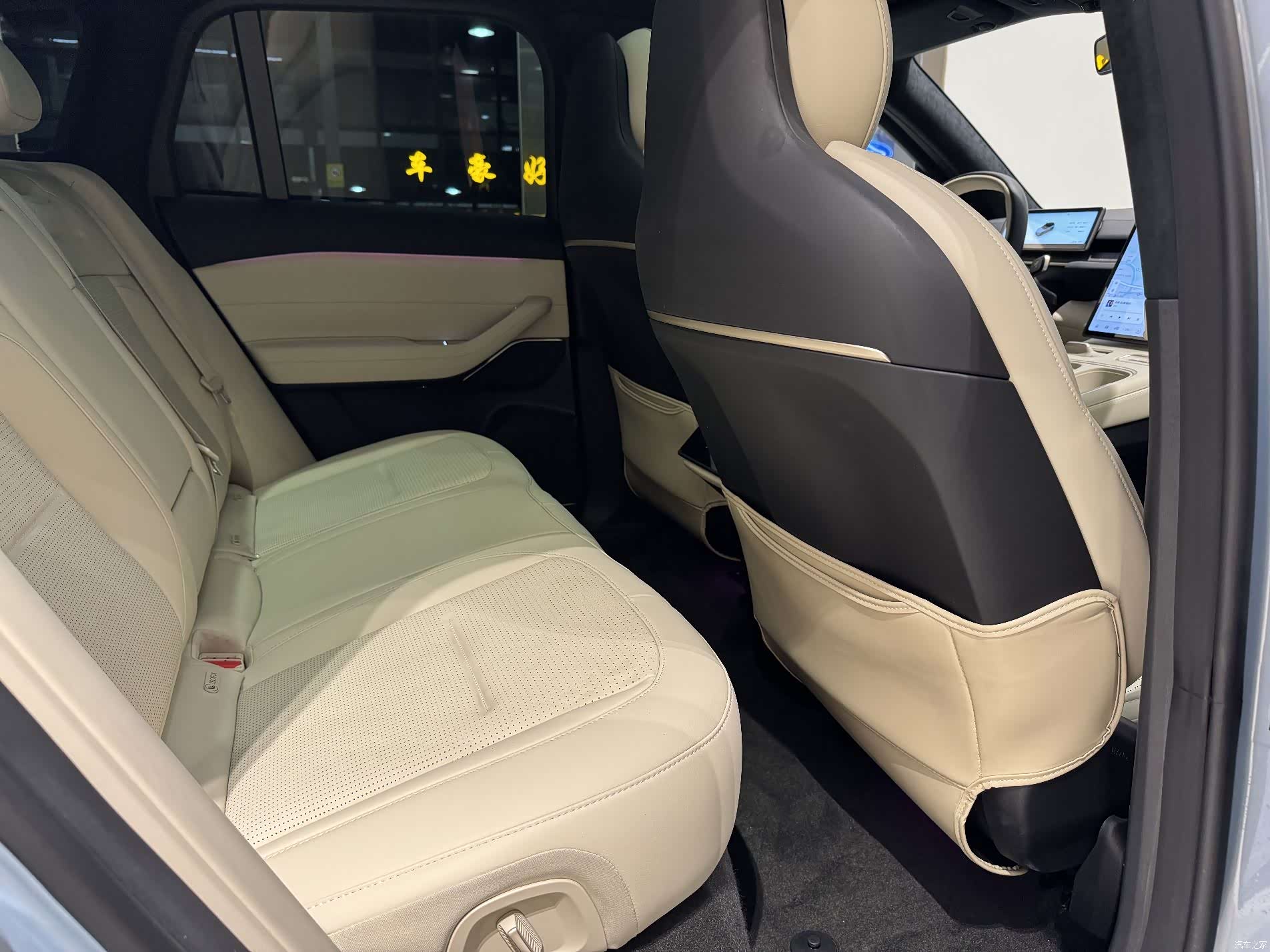 NIO ES6, 2024 16