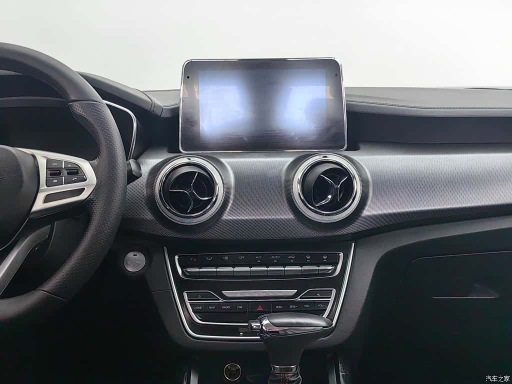 BAIC V, 2019 12