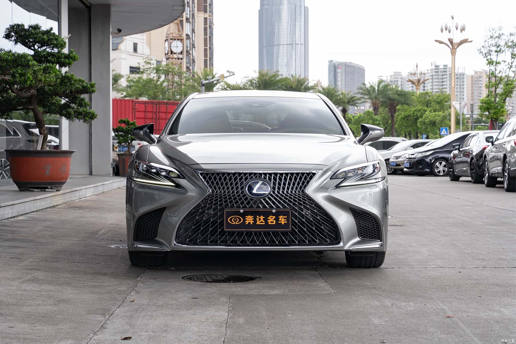 Lexus LS, 2019 2