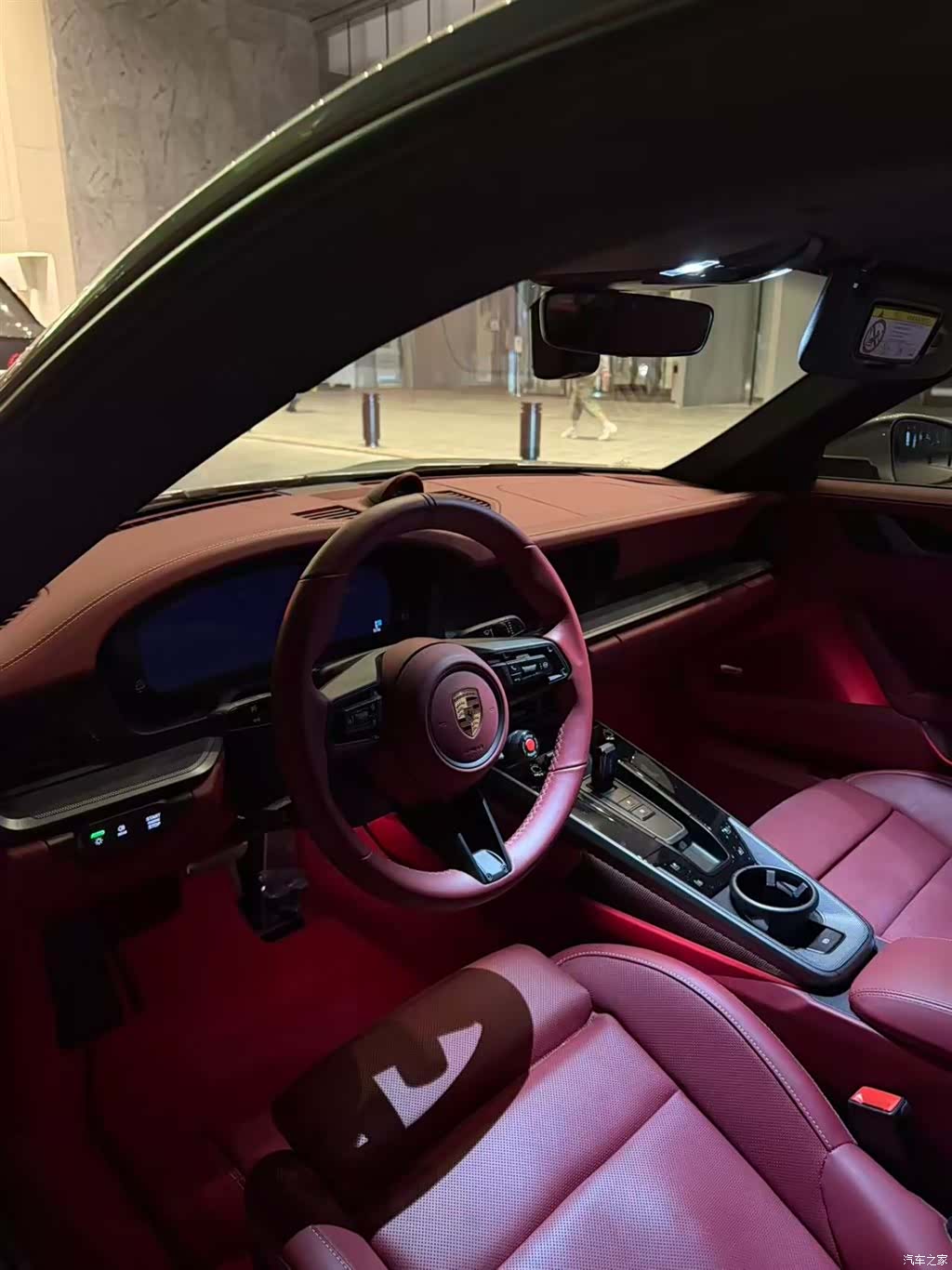 Porsche 911, 2025 16