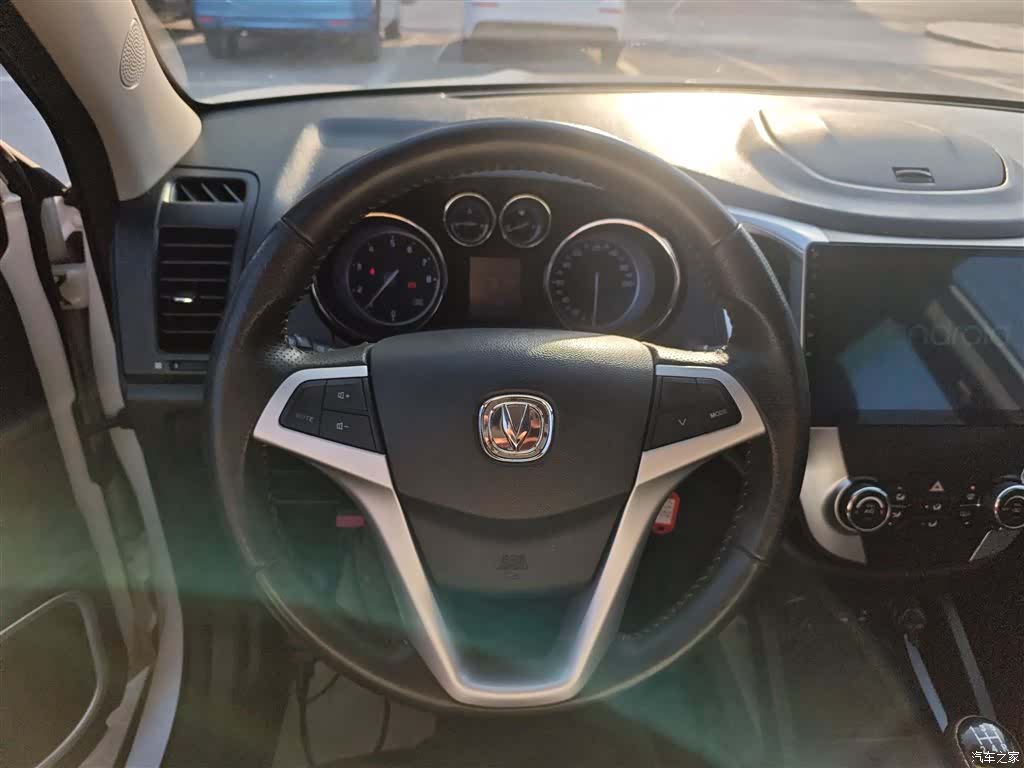 Changan CS35, 2016 11