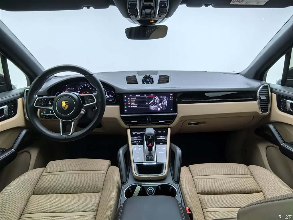 Porsche Cayenne, 2022 11