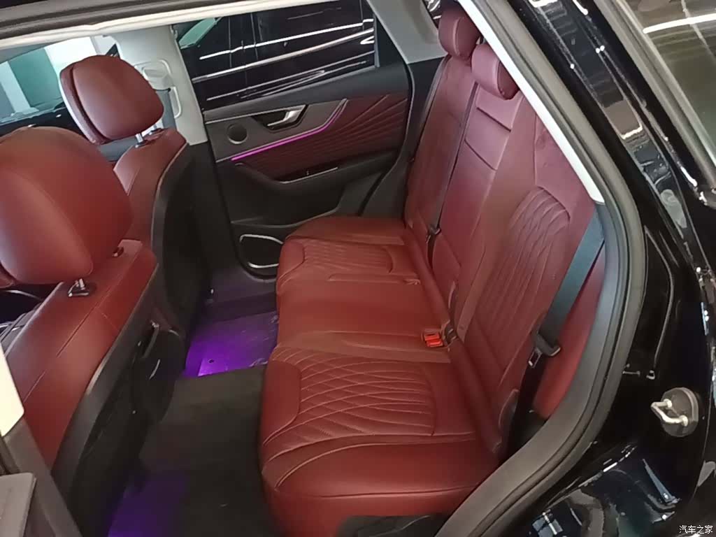 Hongqi HS5, 2024 17