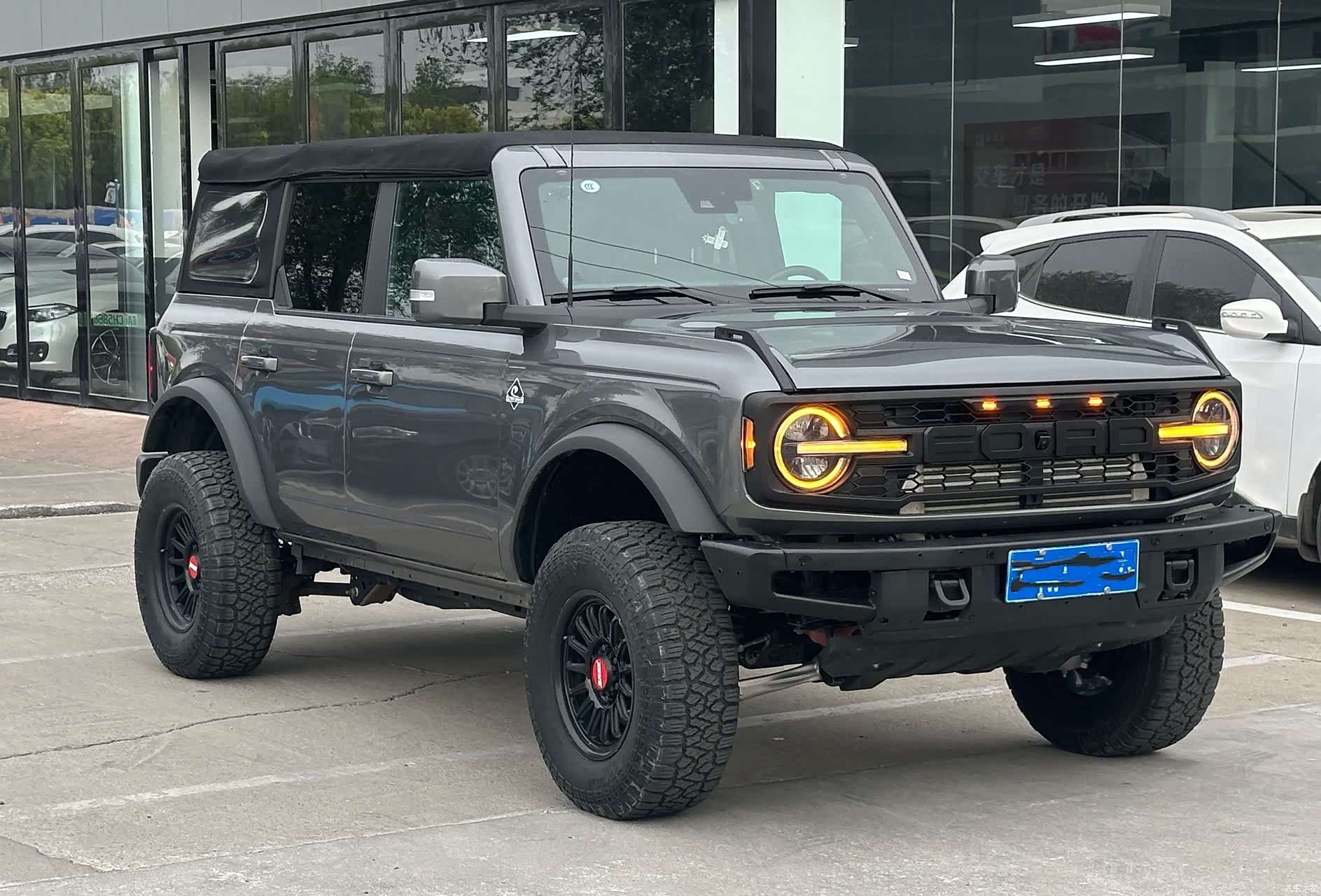 Ford Bronco