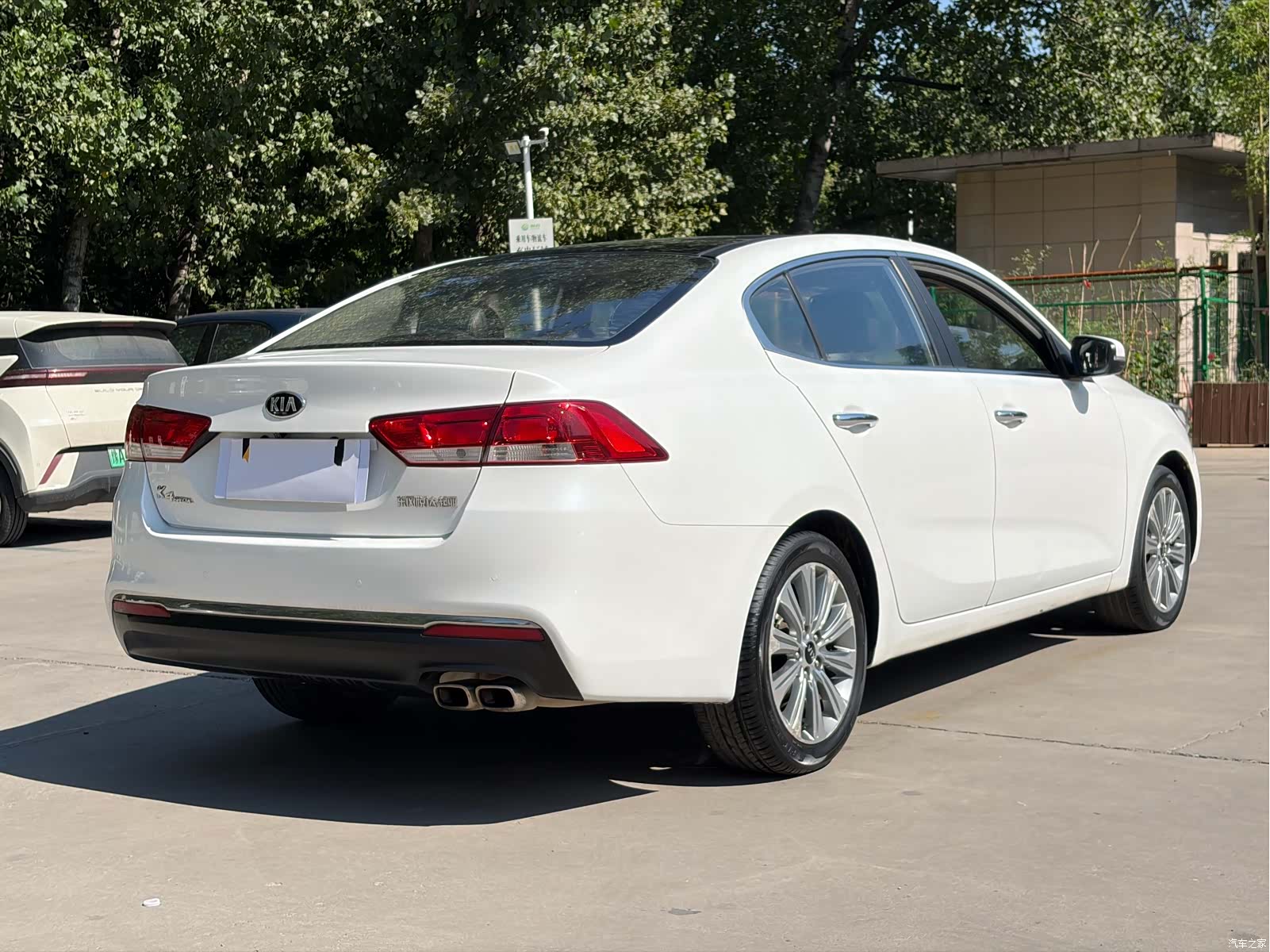 Kia K4, 2016 6